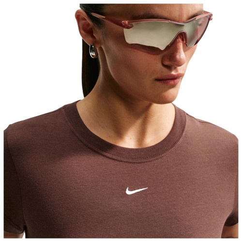 Nike Γυναικεία κοντομάνικη μπλούζα Sportswear Chill Knit Cropped T-Shirt